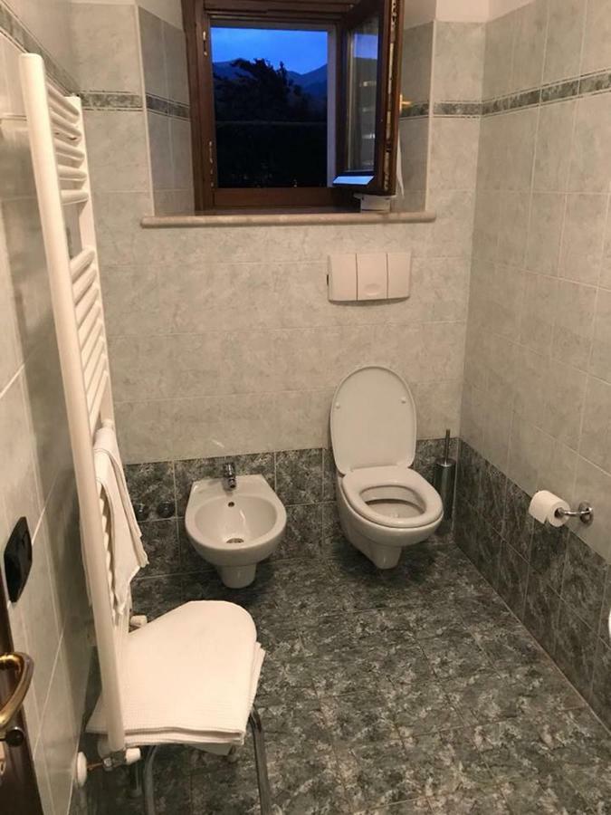 Il Piccolo Principe Hotel Пескасероли Екстериор снимка