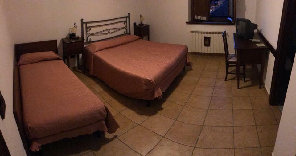 Il Piccolo Principe Hotel Пескасероли Екстериор снимка